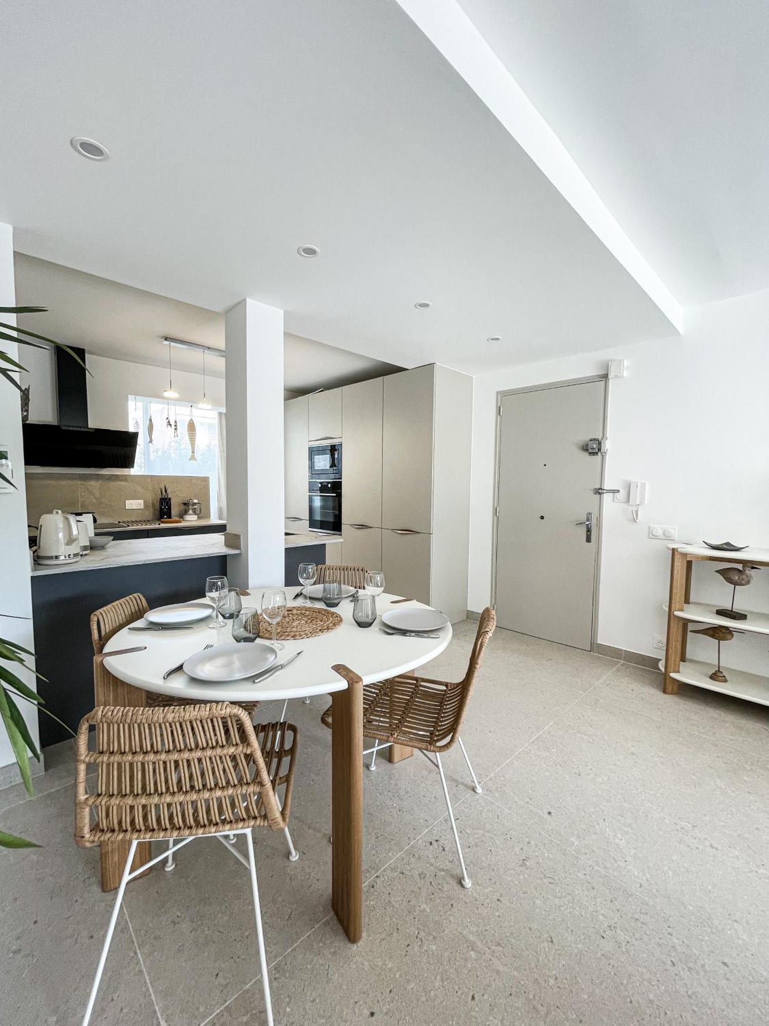 Immersione - Clim - Terrasse Jardin - Centre Ville كاسيس المظهر الخارجي الصورة